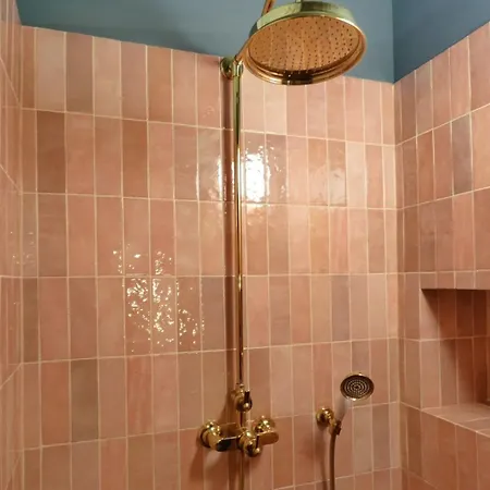 Le Neptune - Splendide - Sauna - Saint-germain